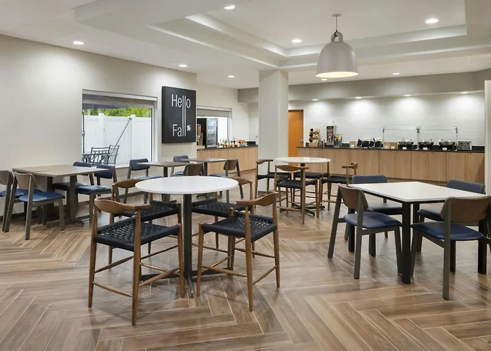 Fairfield Inn & Suites Lake City