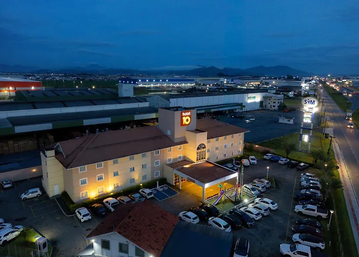 Hotel 10 Itajai/Navegantes