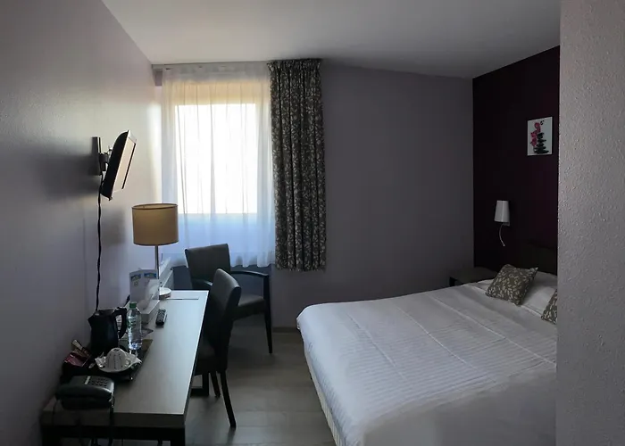 Cit'Hotel La Pyramide Romorantin-Lanthenay
