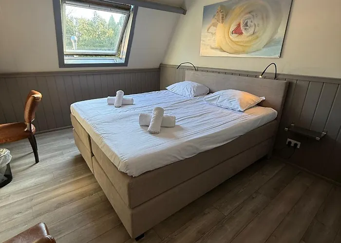 Hotel Waddengenot Pieterburen