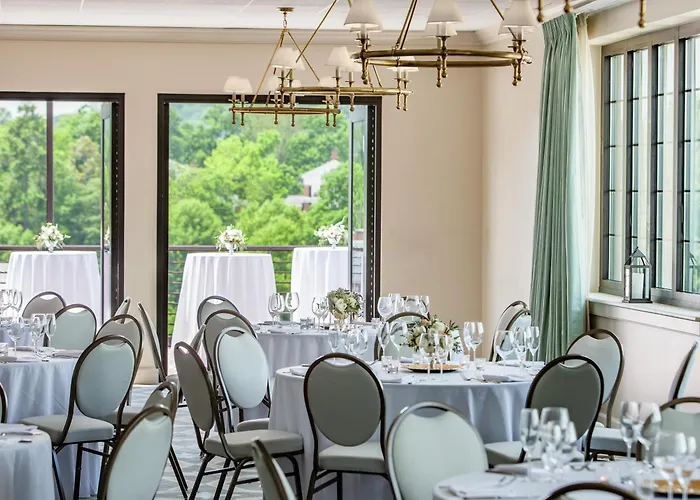 Graduate By Hilton Charlottesville