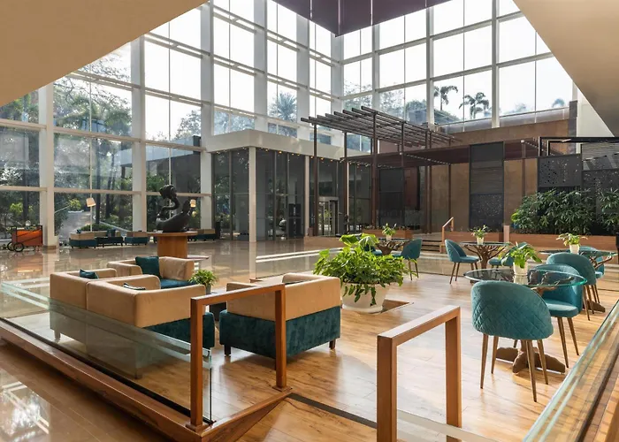 Radisson Blu Plaza Hotel Hyderabad Banjara Hills