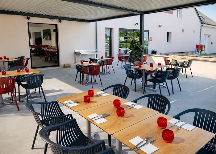 Hotel Logis Angers Sud