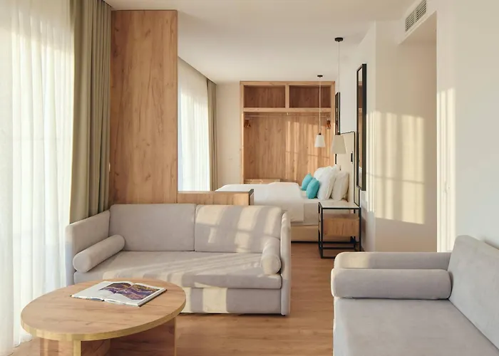 Sol By Melia Tropikal Durres Hotel