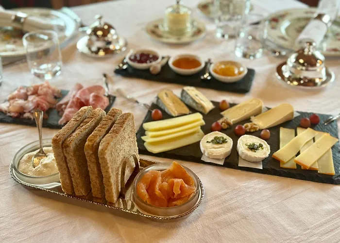 Hollhouse - Bed & Breakfast Hinterzarten