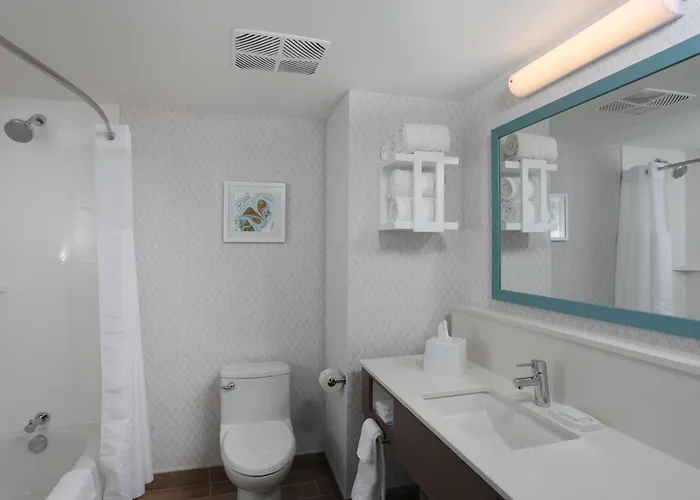 Hampton Inn & Suites Manistee, Mi
