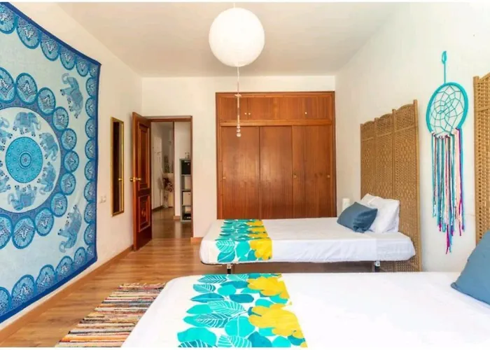 Cm Azibi Blue Room