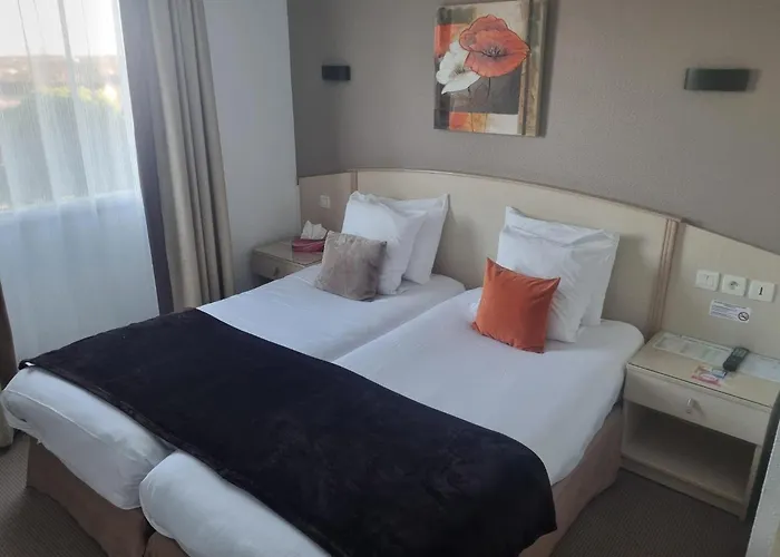 Hôtel Le Kolibri Tournus