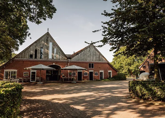 Hotels in Lattrop