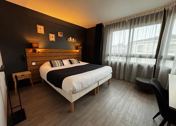 Hôtel Le Valois, Cognac Centre