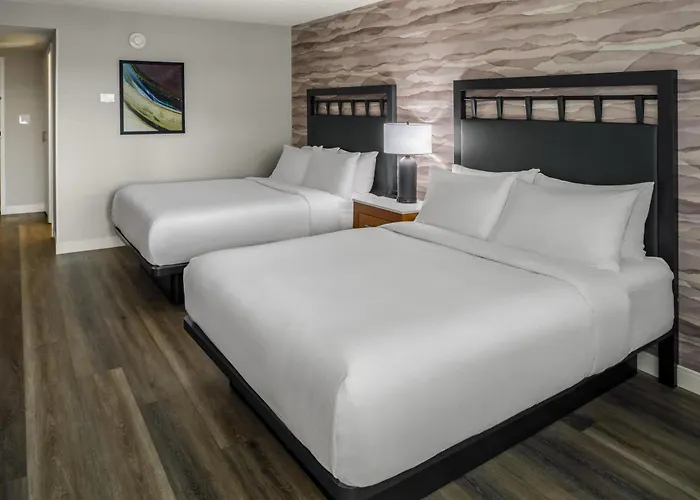 Doubletree By Hilton Rochester Henrietta