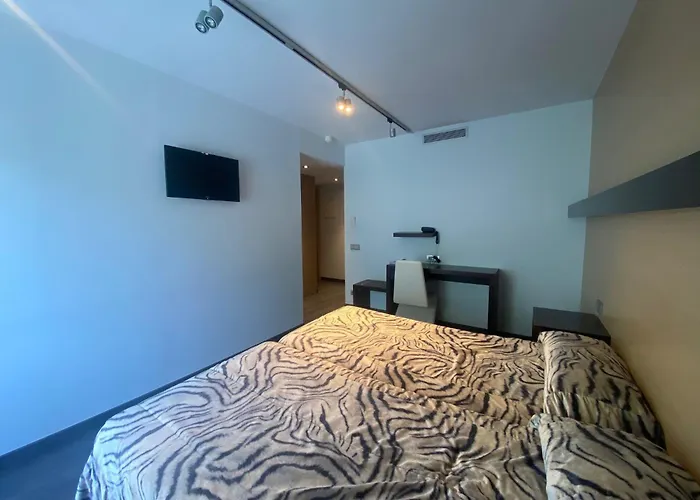 Hotel 9 Sant Antoni Only Adults Ribes De Freser