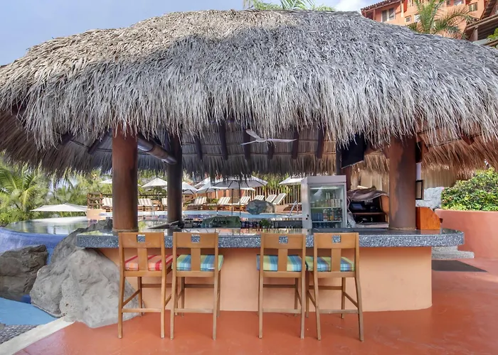 Hilton Grand Vacations Club Zihuatanejo Hotel
