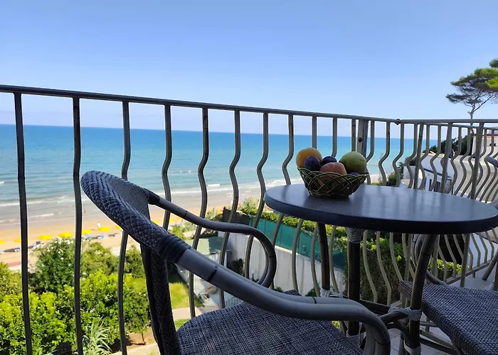Hotel Villa Nettuno San Menaio