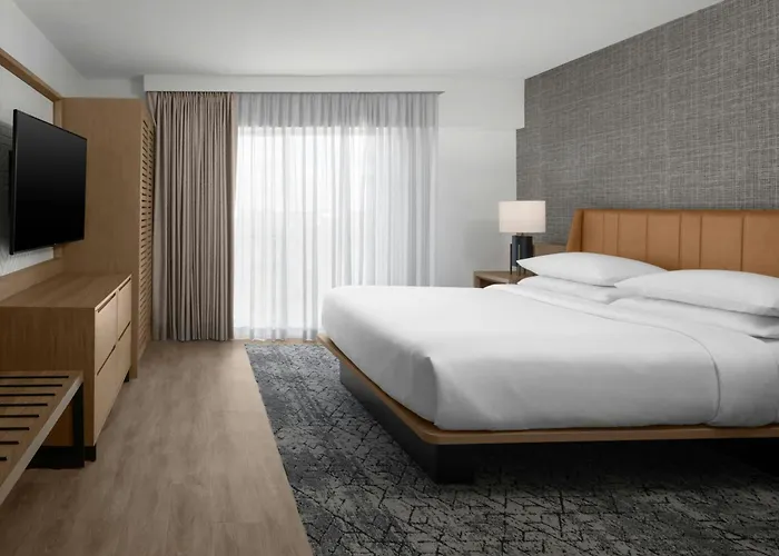 Sheraton Suites Fort Lauderdale At Cypress Creek