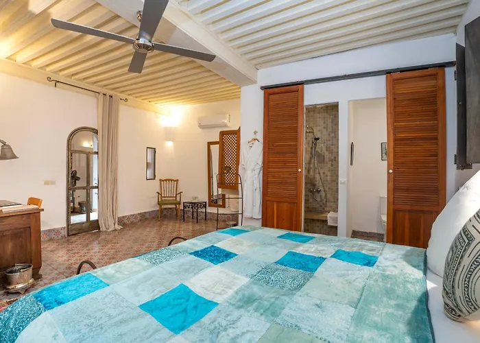 Riad Laaroussa Fes