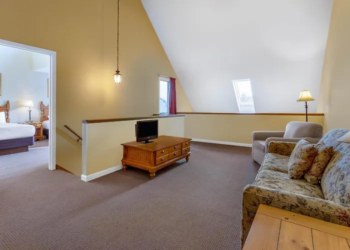 Tamarack Wisconsin Dells, A Ramada By Wyndham Hotel Lake Delton