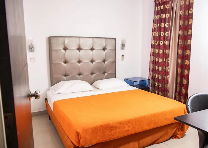 Hotel Calima Real