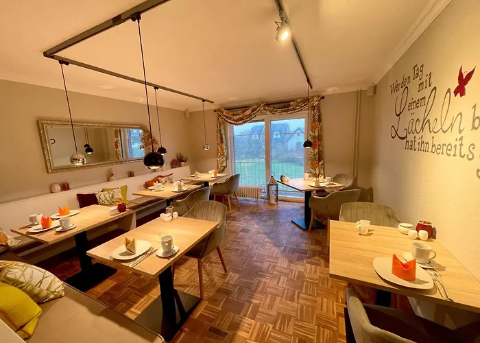 Pension Luuward 3 Sterne Superior Hotel