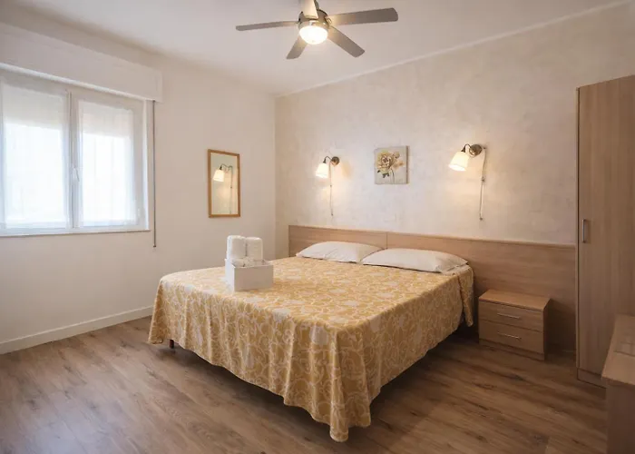 B&B Hotel Costa Azzurra Spotorno