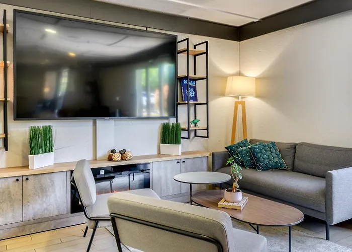 Hotel Campanile Biarritz