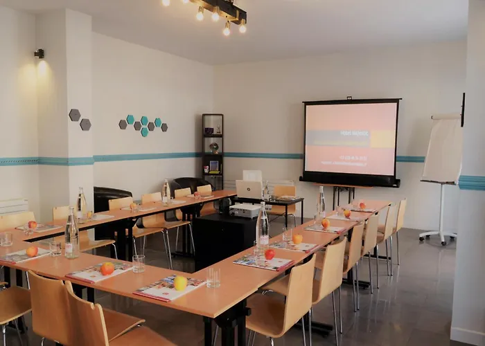 LOGIS Hotel Majestic Chatelaillon Plage - La Rochelle