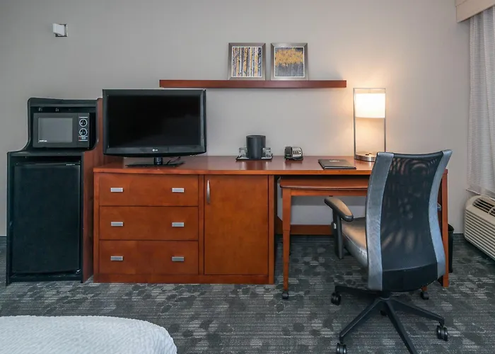 Courtyard By Marriott Panama City