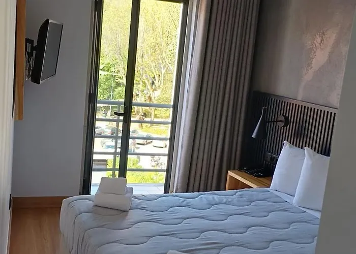 Hotel Amadora Palace