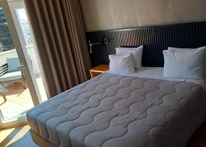 Hotel Amadora Palace