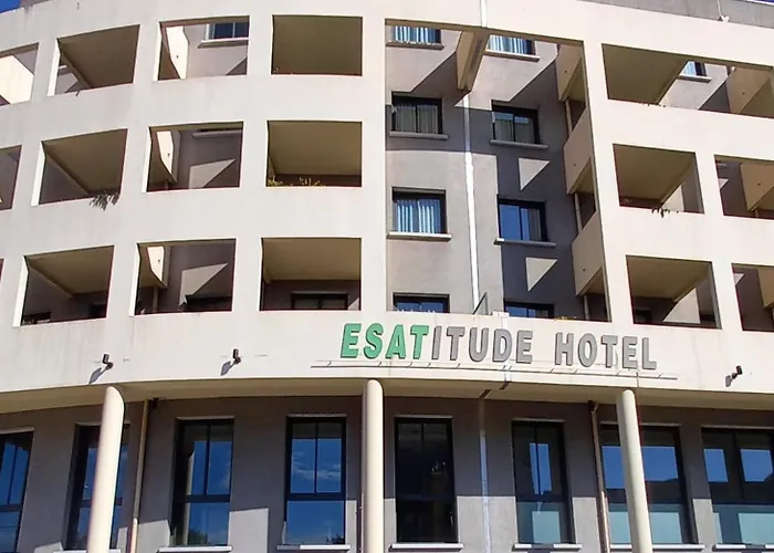 Esatitude Hotel Niza