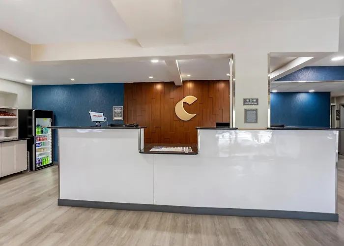 Comfort Inn & Suites Harrisburg-Hershey North