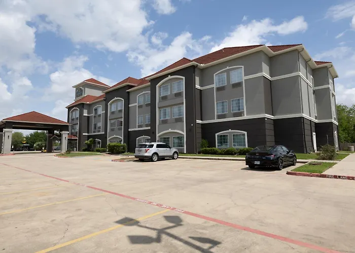 La Quinta By Wyndham Pearland