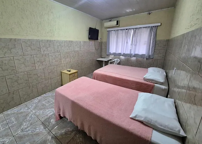 Yves Hotel