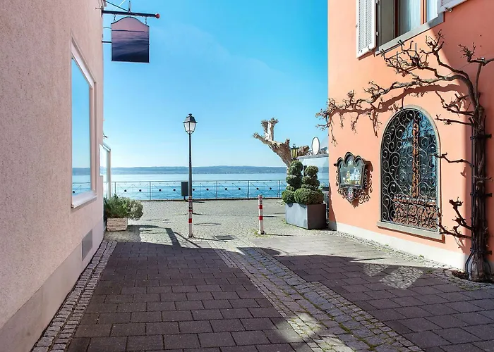 Pension Ins Fischernetz - Mäntele Meersburg