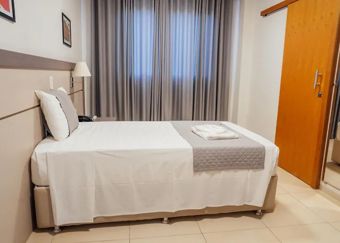 Hospedare Hotel Marechal Cândido Rondon