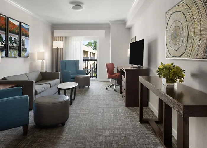 Holiday Inn Resort Lake George - Adirondack Area By Ihg