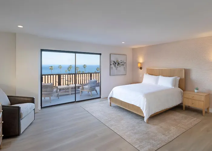 La Jolla Cove Suites San Diego
