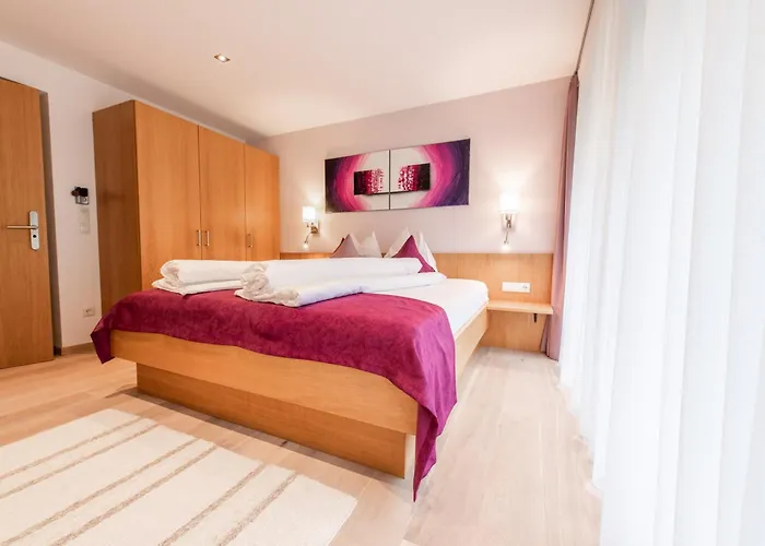 Lapis Monti Apartments & Suites Burgeis