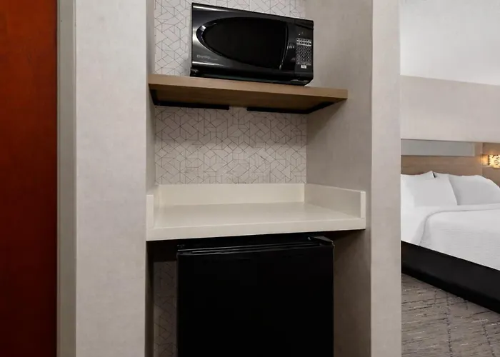 Holiday Inn Express Grove City - Premium Outlet Mall By Ihg