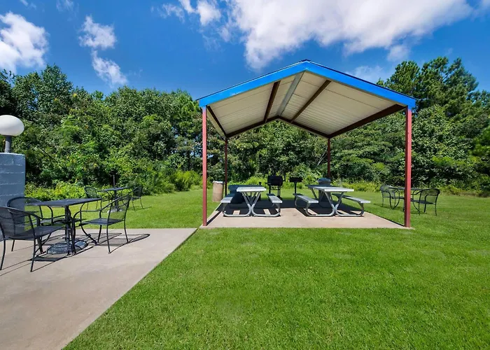 Quality Inn Near Parc Natchitoches