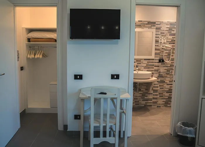 Hotel Cala Dei Pini Porto Pino