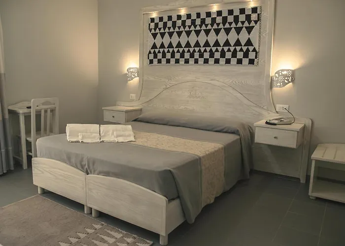 Hotel Cala Dei Pini Porto Pino