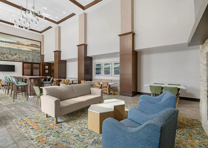 Hampton Inn & Suites Bend