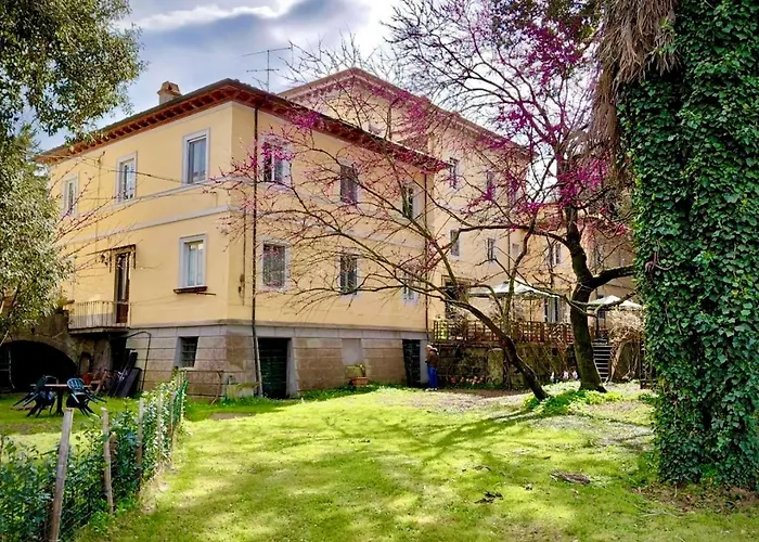 Villa La Dogana B&B Di Charme - Historic Villa With A Beautiful Garden - Private Parking