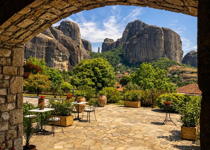 Hotel Doupiani House