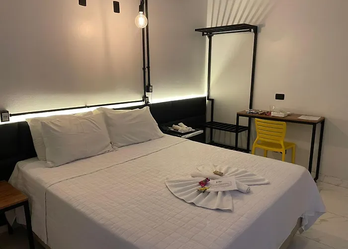 Hotel Avenida Plaza