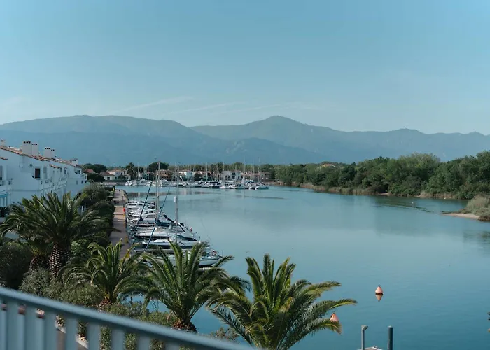Les Bulles de Mer - Hotel Spa sur la Lagune Saint-Cyprien 