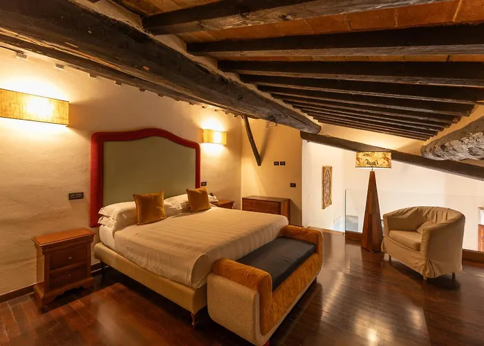 Hotel Borgo San Luigi Monteriggioni