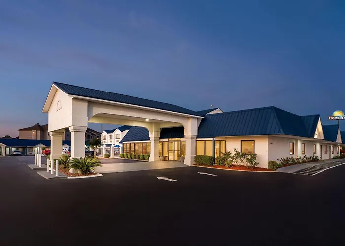 Days Inn By Wyndham Troy