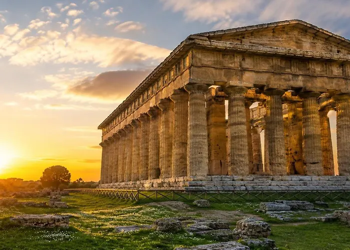 Medea Beach Resort - Cultural Stay Near Amalfi Coast & Paestum